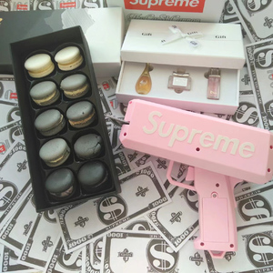 新婚之夜日逼视频
